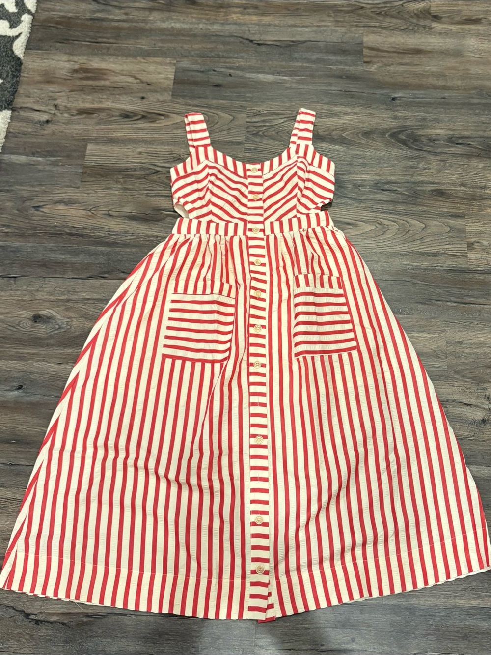 entro Red and White Striped Button-Front Midi Dress